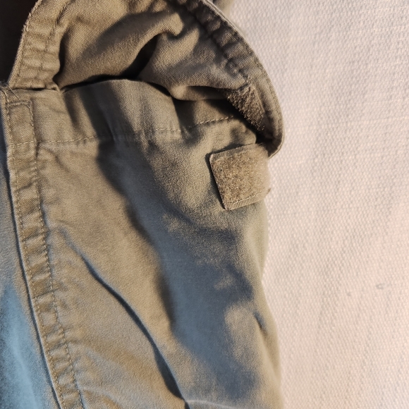 Columbia Mens Olive Green 100% Cotton Cargo Hiking Short Size 34 - Picture 4 of 11